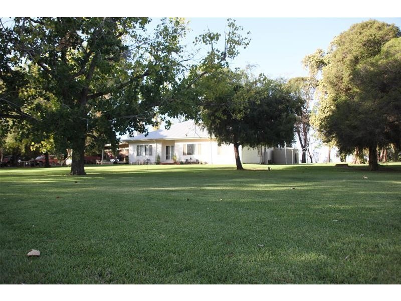 Old Mail Road, Wargan VIC 3505