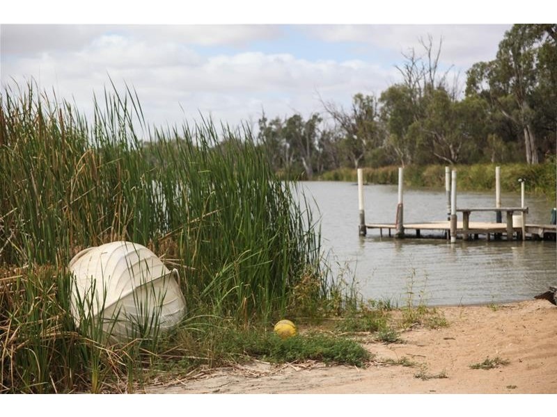 Old Mail Road, Wargan VIC 3505