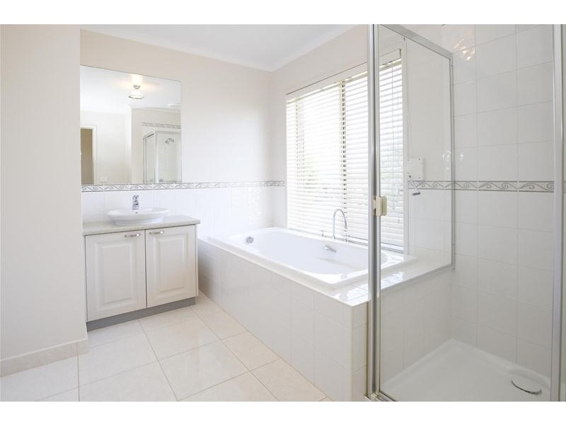 18 Wirraway Drive, Mildura VIC 3500