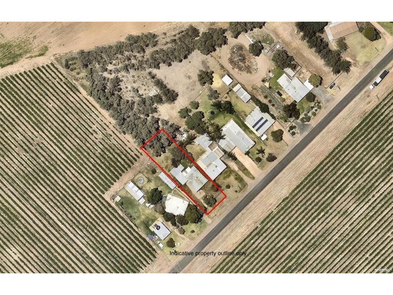 215 Sandilong Avenue, Nichols Point VIC 3501