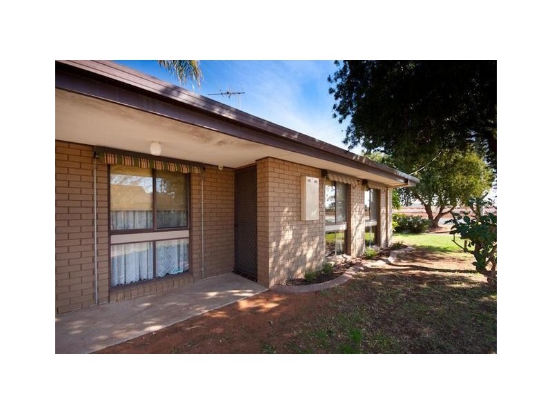 2/76 Riverside Drive, Mildura VIC 3500