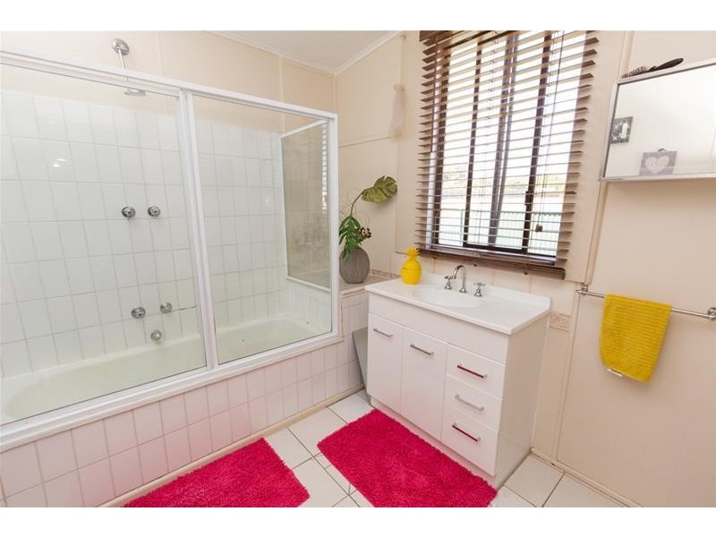 27 Hendy Road, Buronga NSW 2739