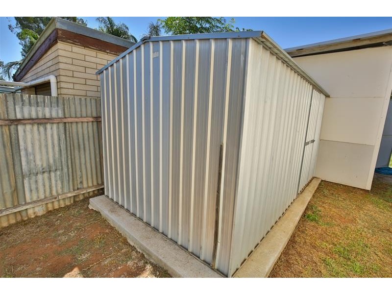 27 Hendy Road, Buronga NSW 2739