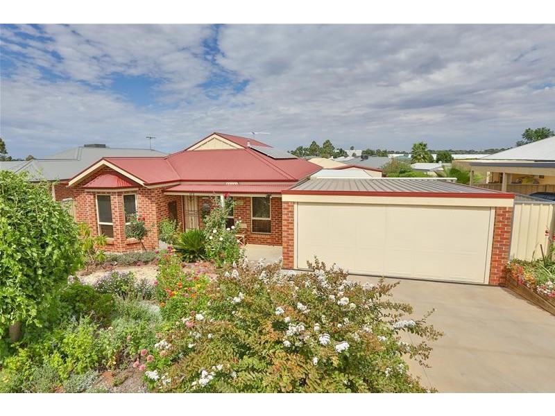 172 Pitman Avenue, Buronga NSW 2739
