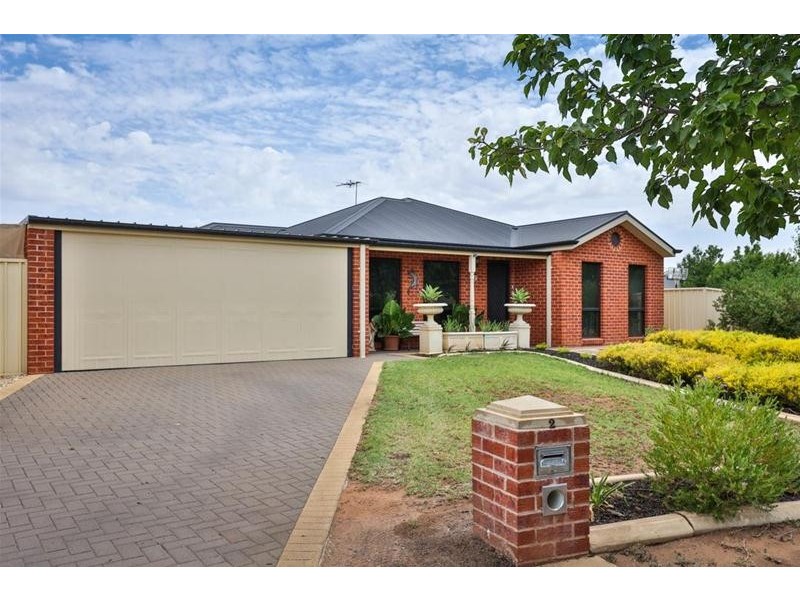 2 Edmund Barton Court, Mildura VIC 3500