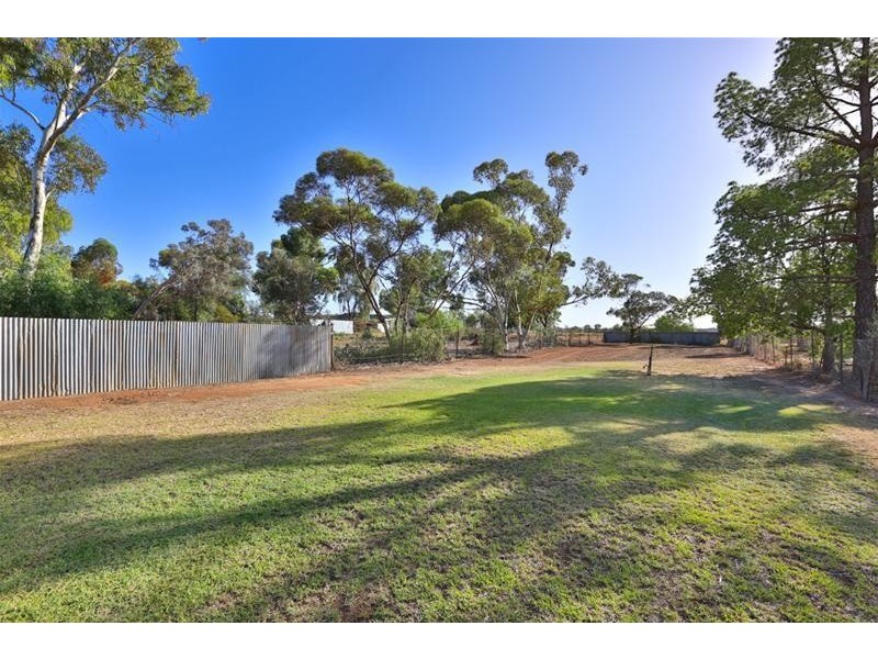 2735 Fourteenth Street, Irymple VIC 3498