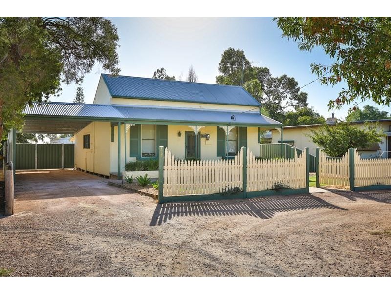 2735 Fourteenth Street, Irymple VIC 3498