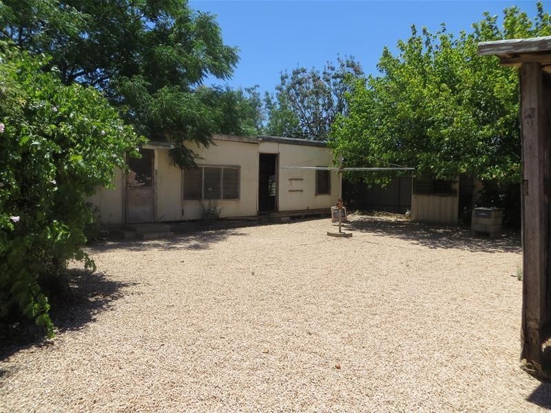 128 Pasadena Grove, Mildura VIC 3500