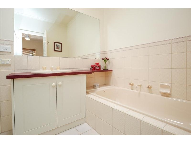 67A Cherry Avenue, Mildura VIC 3500