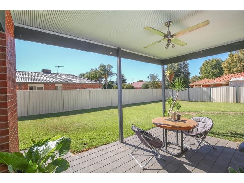 5 Tower Gardens, Mildura VIC 3500