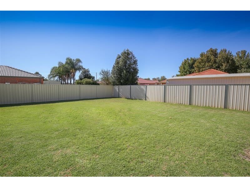 5 Tower Gardens, Mildura VIC 3500
