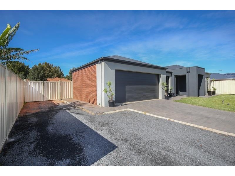 5 Tower Gardens, Mildura VIC 3500