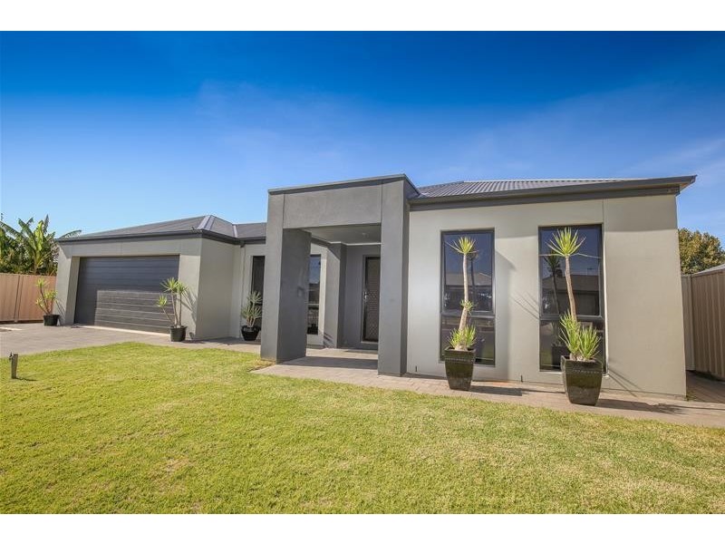 5 Tower Gardens, Mildura VIC 3500