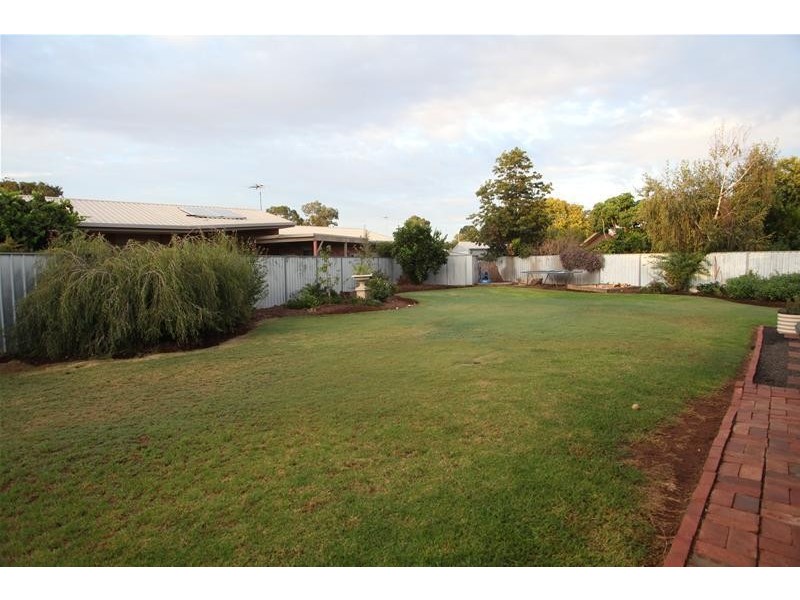4 Pyap Court, Mildura VIC 3500