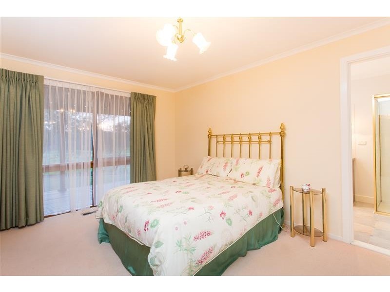 25 Adelaide Street, Gol Gol NSW 2738