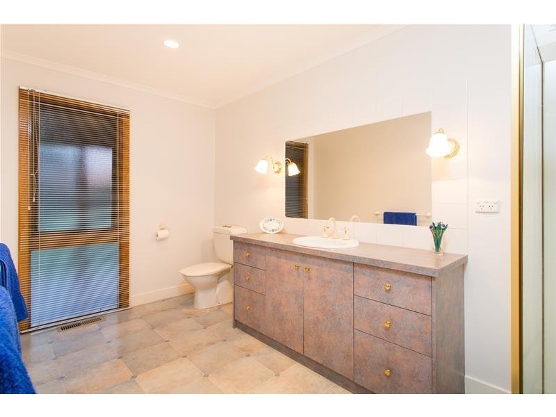 25 Adelaide Street, Gol Gol NSW 2738