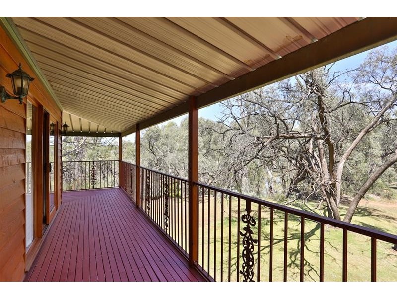 25 Adelaide Street, Gol Gol NSW 2738