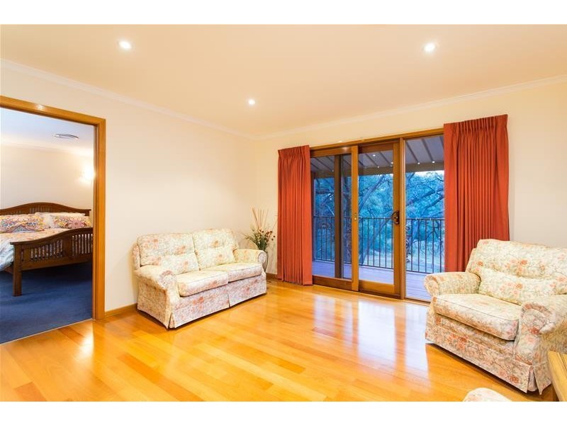 25 Adelaide Street, Gol Gol NSW 2738