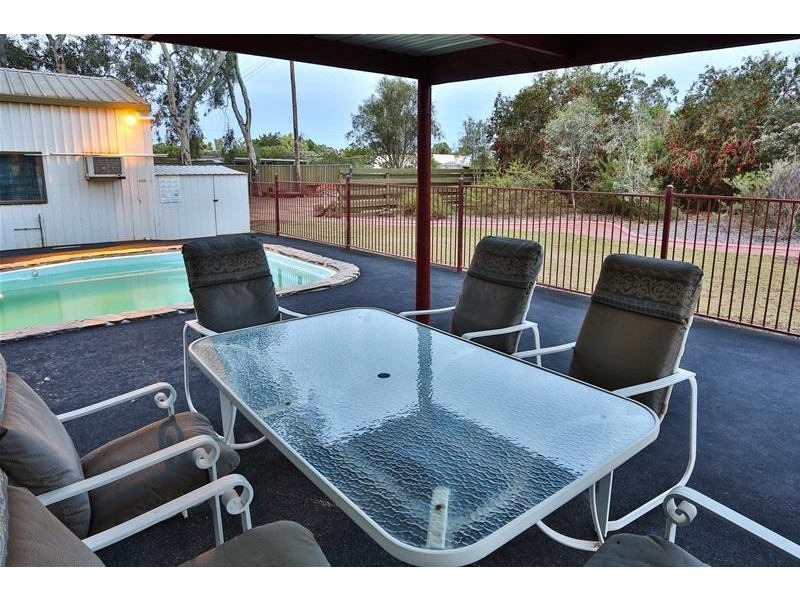 25 Adelaide Street, Gol Gol NSW 2738