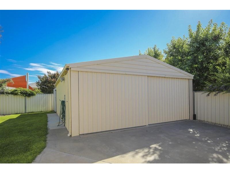 11 Ularara Drive, Mildura VIC 3500