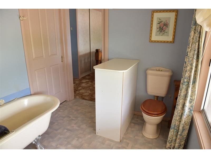 4 Lakeside Court, Cullulleraine VIC 3496