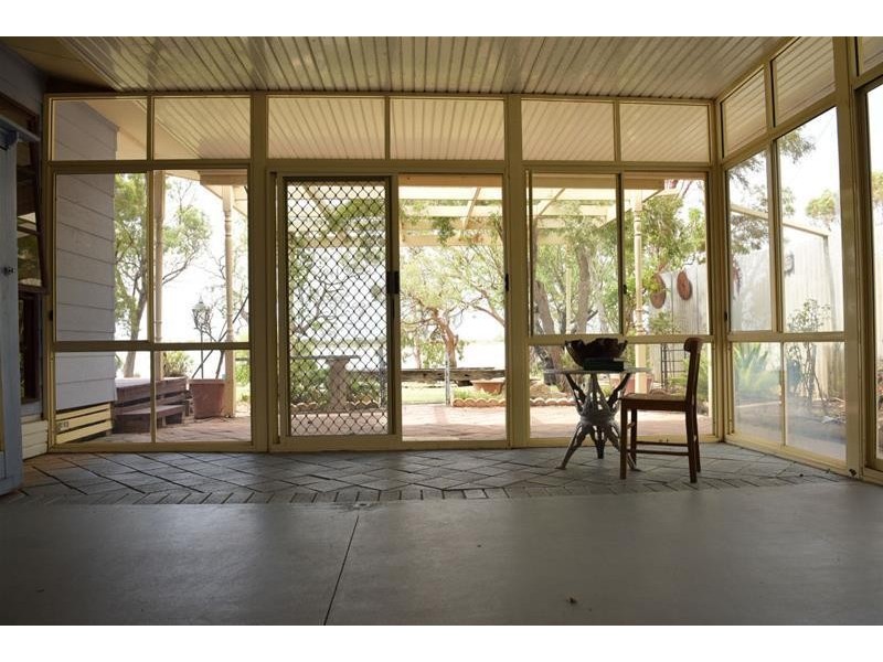 4 Lakeside Court, Cullulleraine VIC 3496