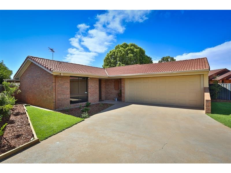1 Avoca Place, Mildura VIC 3500