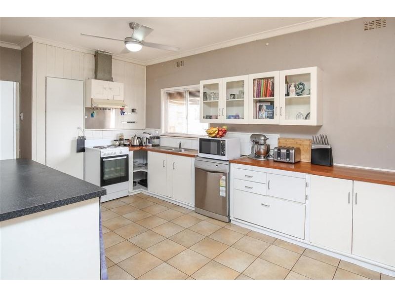 219 Beech Avenue, Mildura VIC 3500