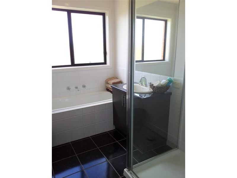 14 Summer Drive, Buronga NSW 2739