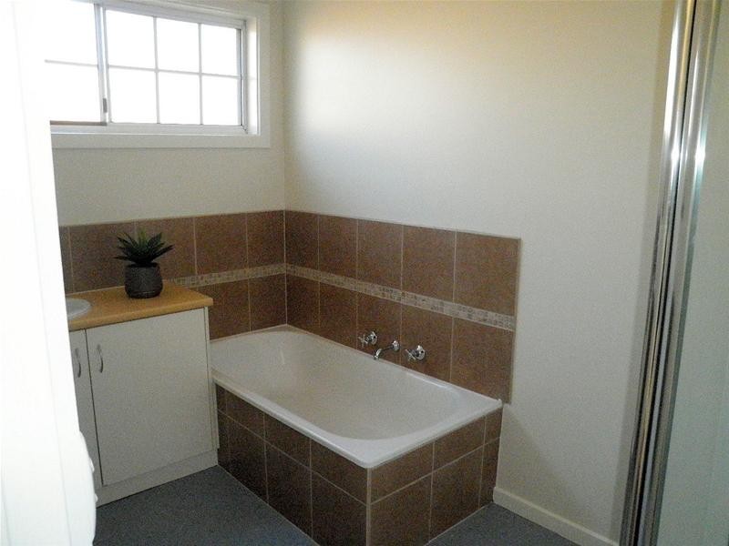 2 Oram Court, Mildura VIC 3500