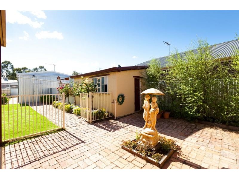 2 Park Street, Red Cliffs VIC 3496