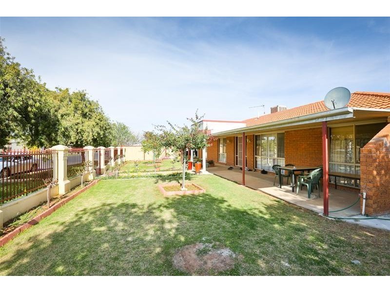 402 Walnut Avenue, Mildura VIC 3500