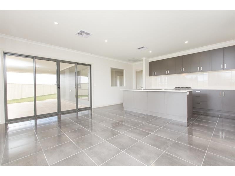 12 Terry Court, Mildura VIC 3500