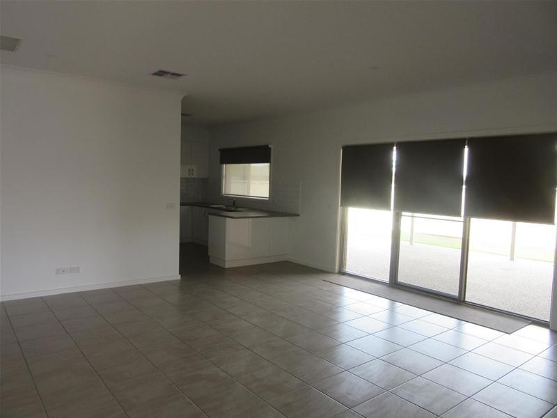 19 Toorak Drive, Irymple VIC 3498