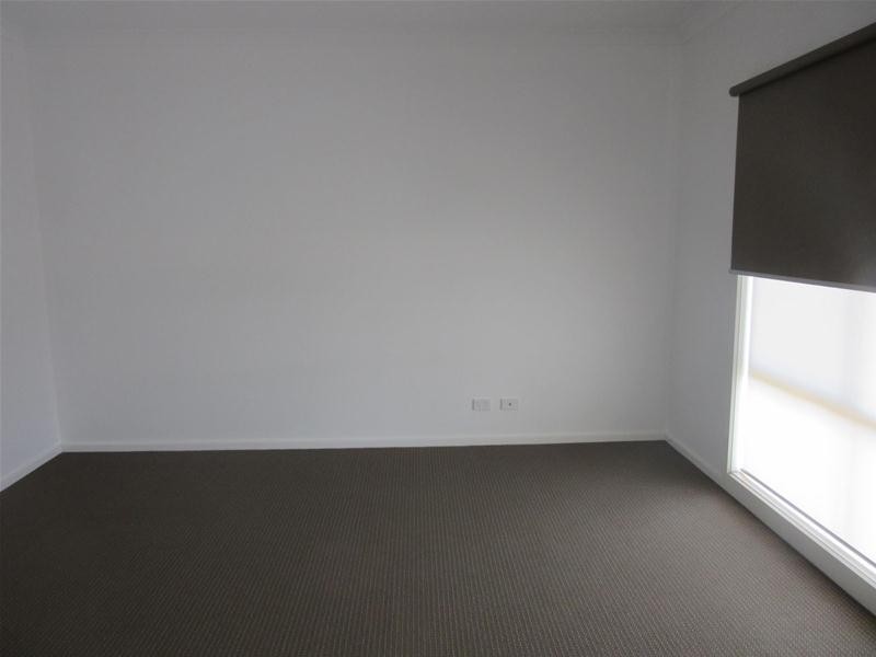 19 Toorak Drive, Irymple VIC 3498