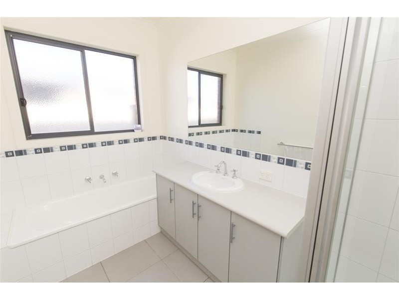 9 Reuben Lock Court, Mildura VIC 3500