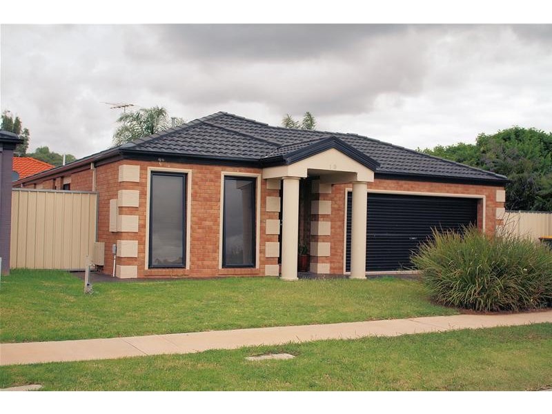 19 Alessi Rise, Mildura VIC 3500