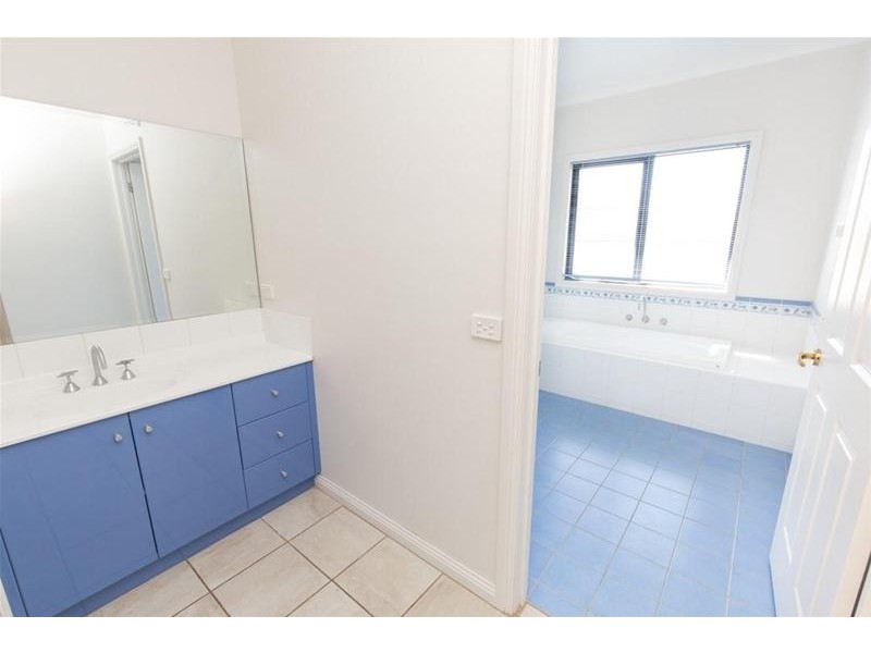 21 Tulane  Drive, Mildura VIC 3500