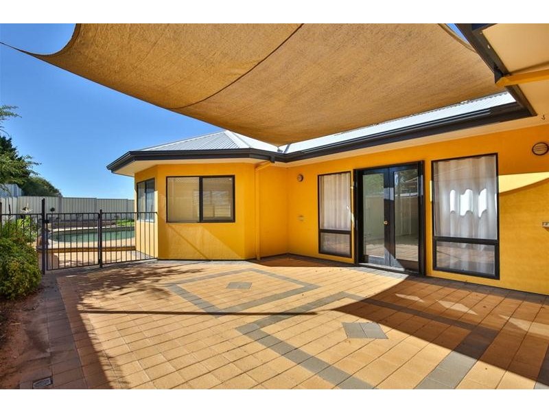 21 Tulane  Drive, Mildura VIC 3500
