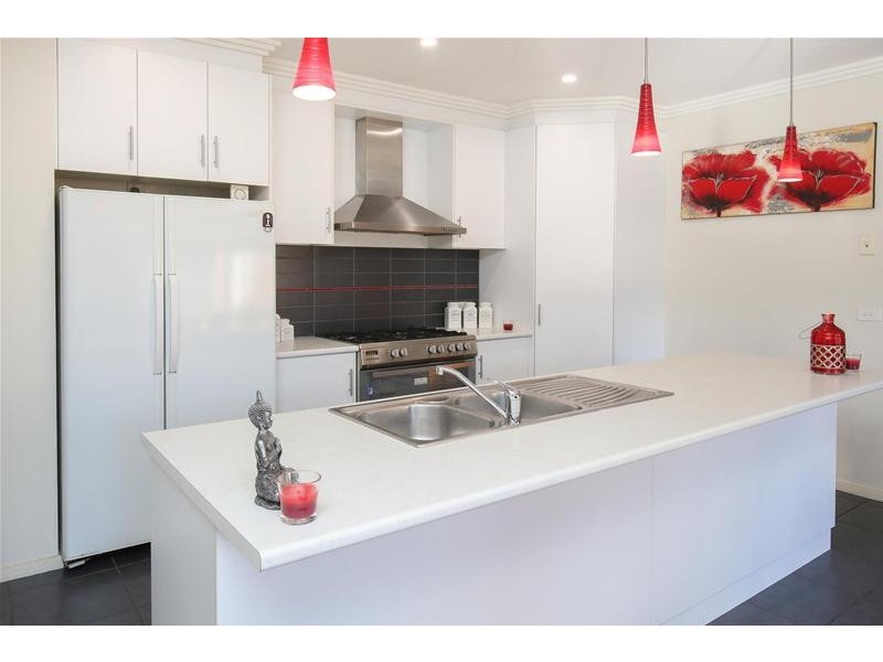 8 Reuben Lock Court, Mildura VIC 3500