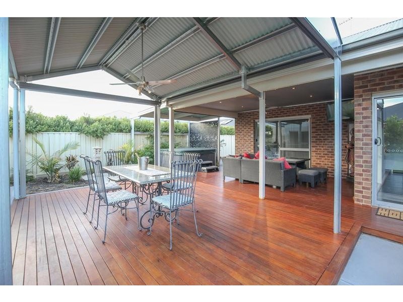 8 Reuben Lock Court, Mildura VIC 3500