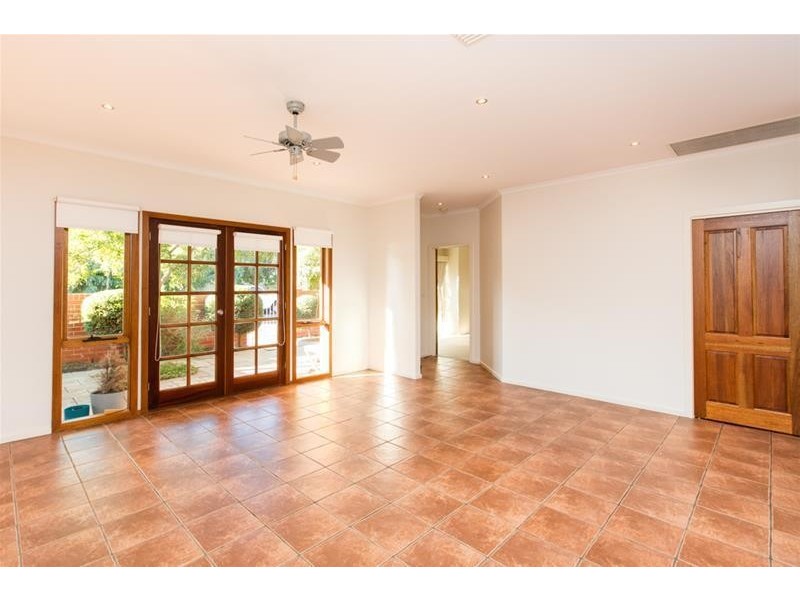 9 Cypress Avenue, Mildura VIC 3500