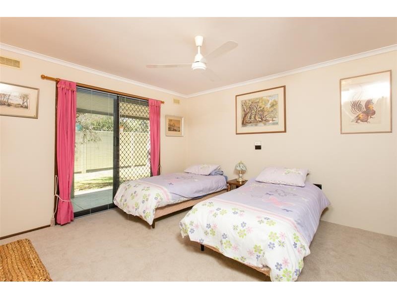 28 Cooke Street, Nichols Point VIC 3501