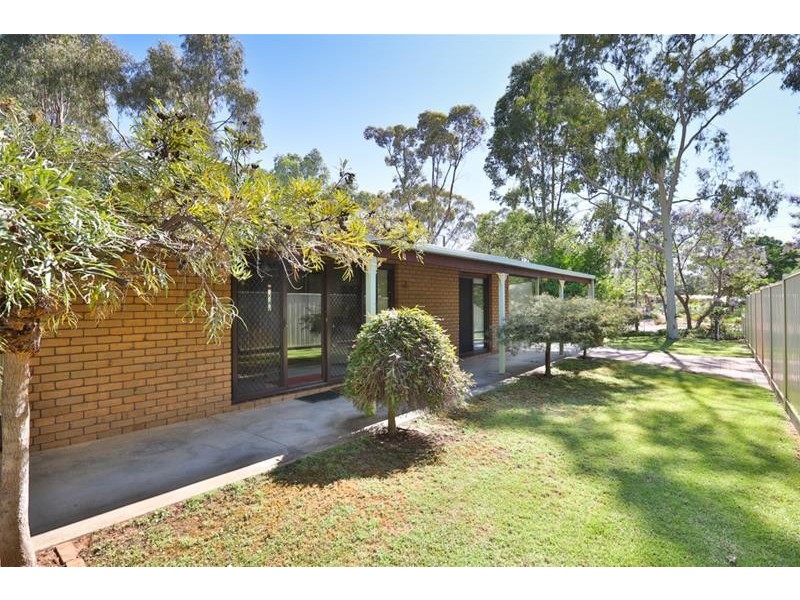 28 Cooke Street, Nichols Point VIC 3501