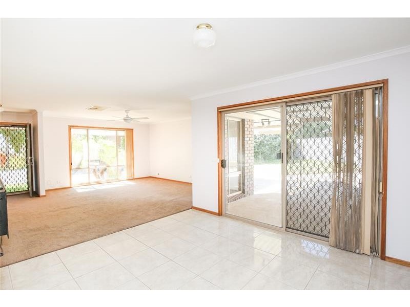 16 Tower Court, Buronga NSW 2739