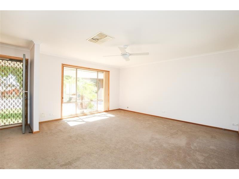 16 Tower Court, Buronga NSW 2739