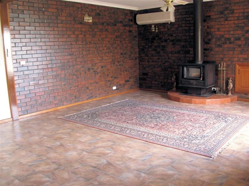 47 Sunnycliffs Crescent, Sunnycliffs VIC 3496