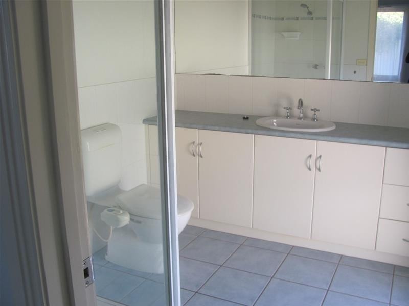 4 Thames Place, Mildura VIC 3500