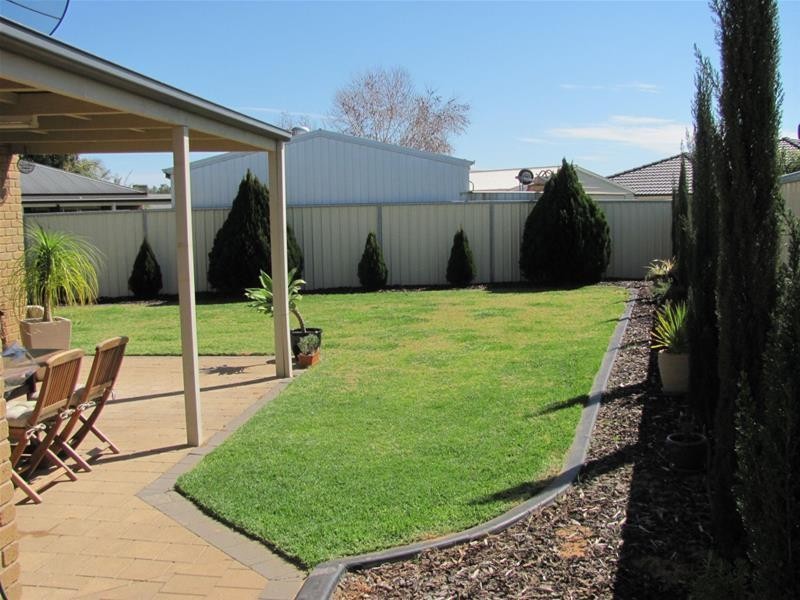 4 Thames Place, Mildura VIC 3500