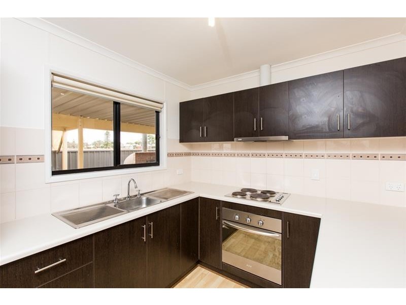 2a Latrobe Avenue, Red Cliffs VIC 3496